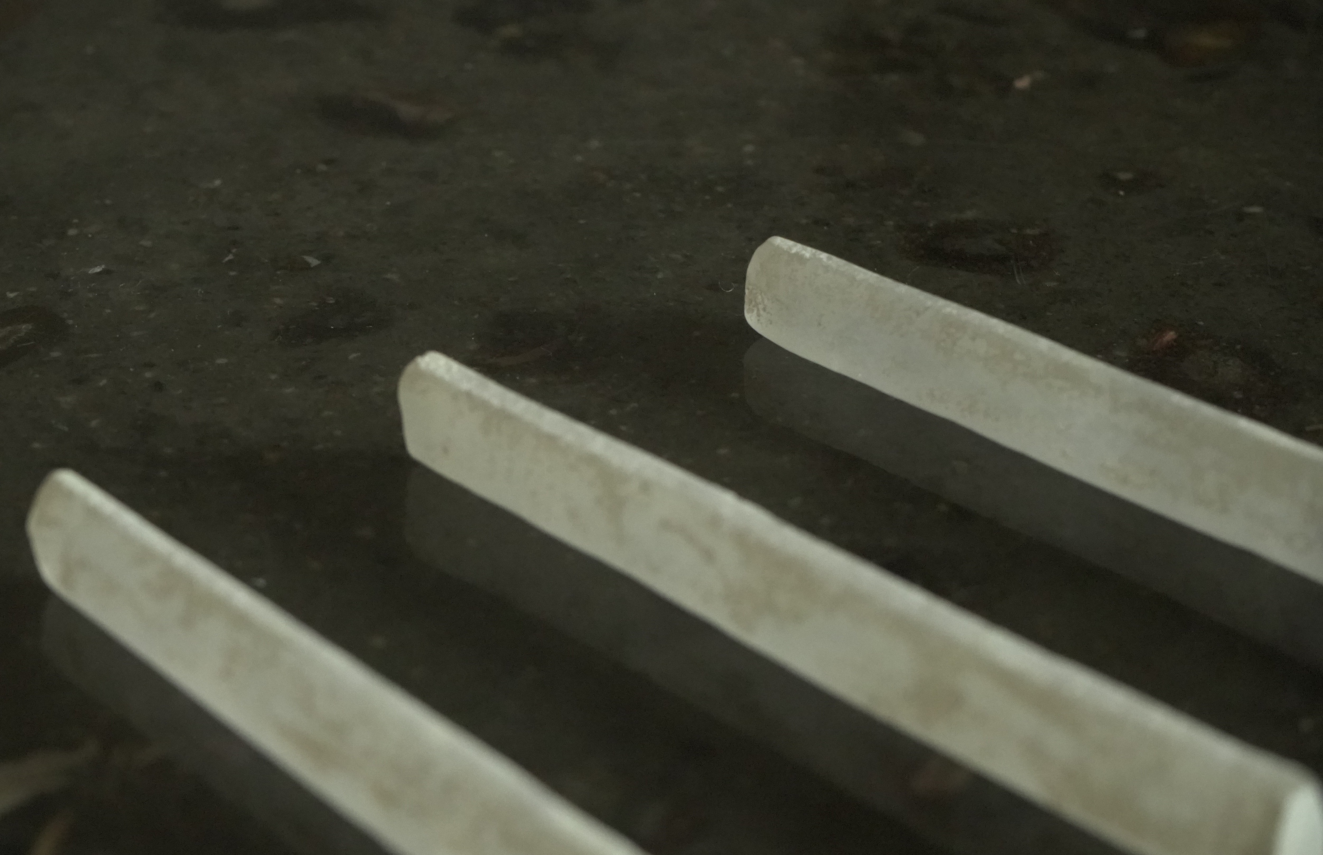 Cutlery Rest – Kazumi Noguchi