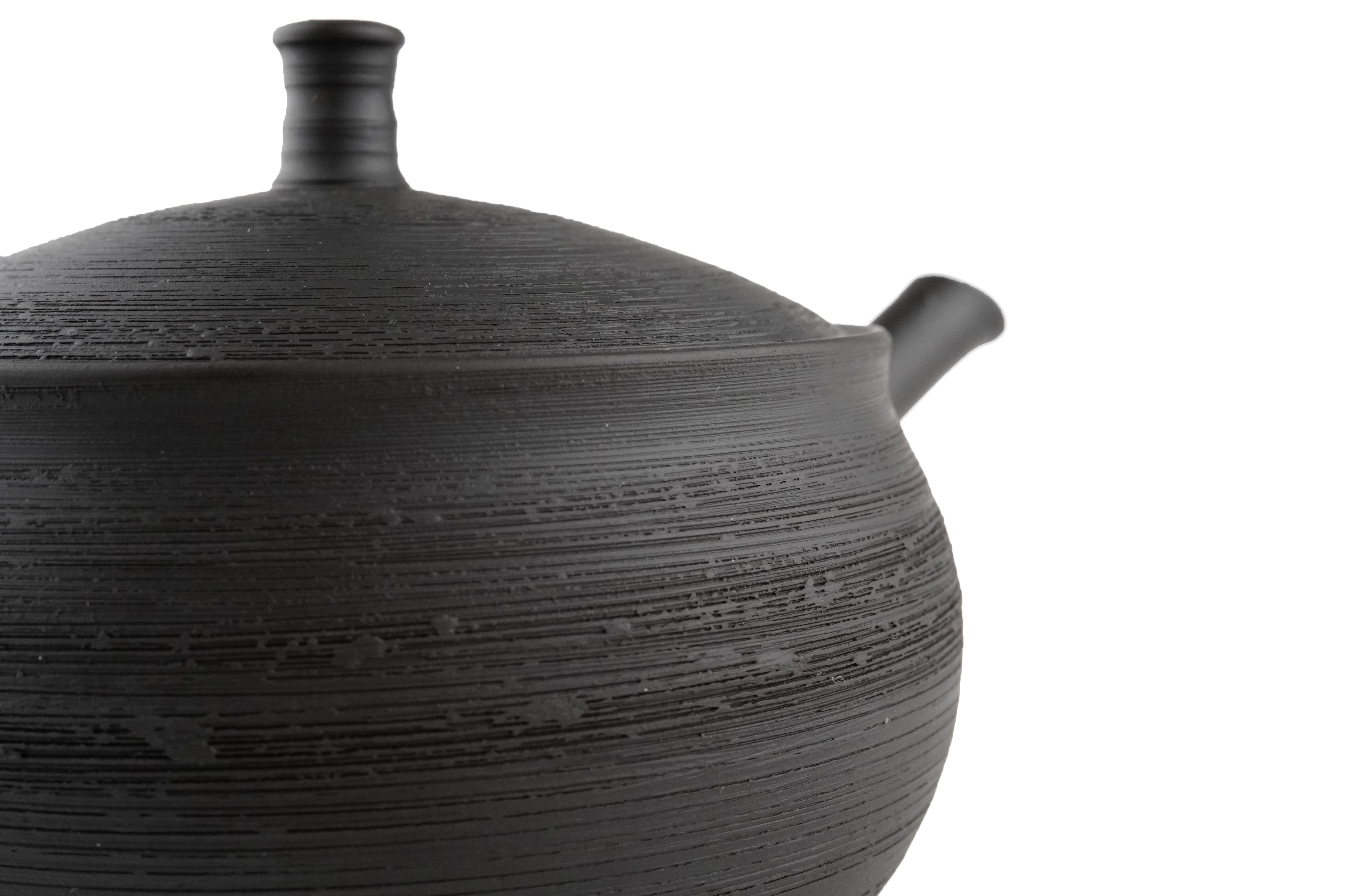 【常滑急須】黒麻布松皮急須 (梅原タツオ)