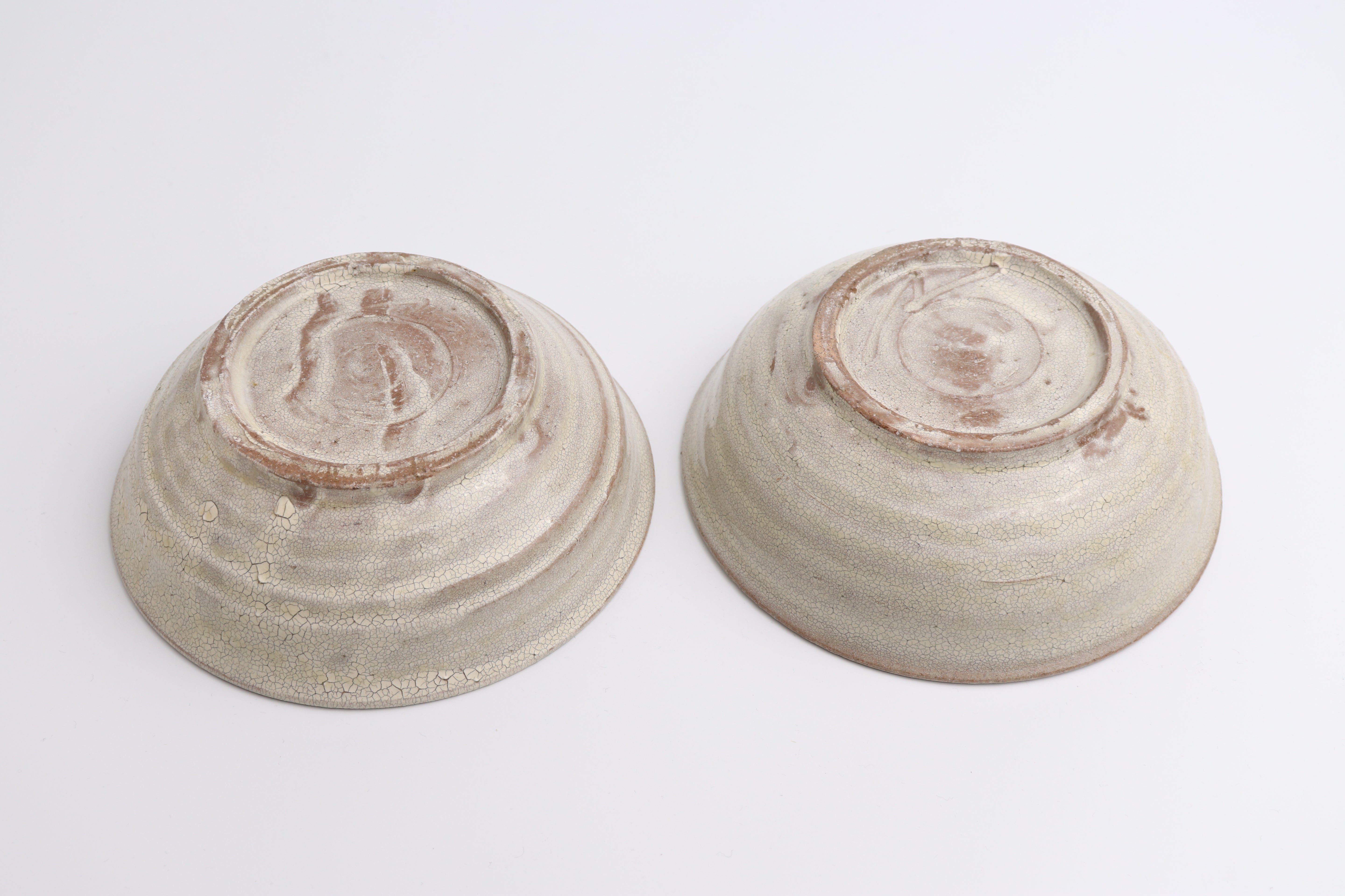 Serving Bowl (White Shirohibite Glaze) – Atsushi Ogata