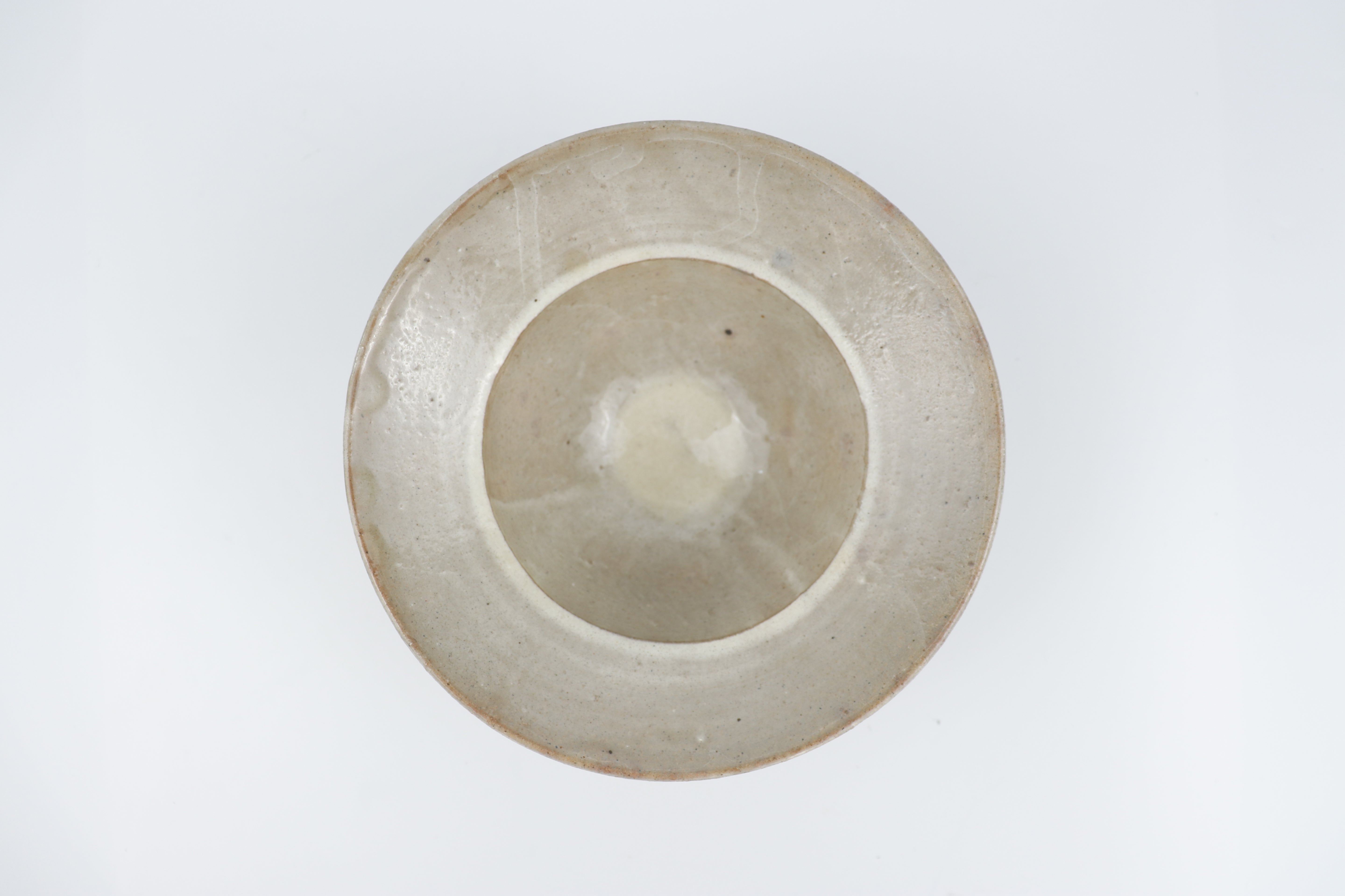 Rim Bowl (18cm, Ash Kohiki Glaze) – Yasuhiro Kotani