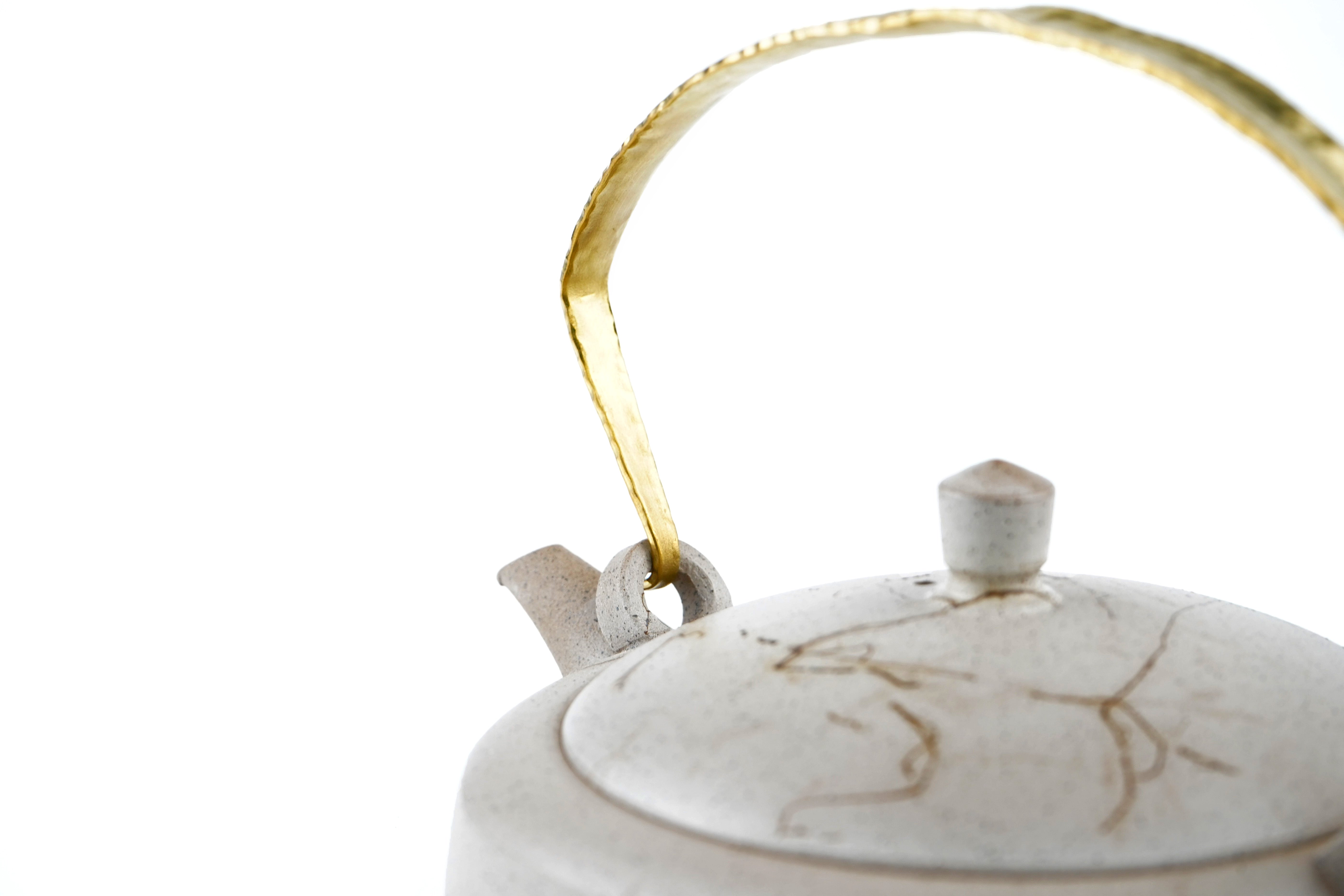 伊藤成二|白藻掛け茶注 (金属手)