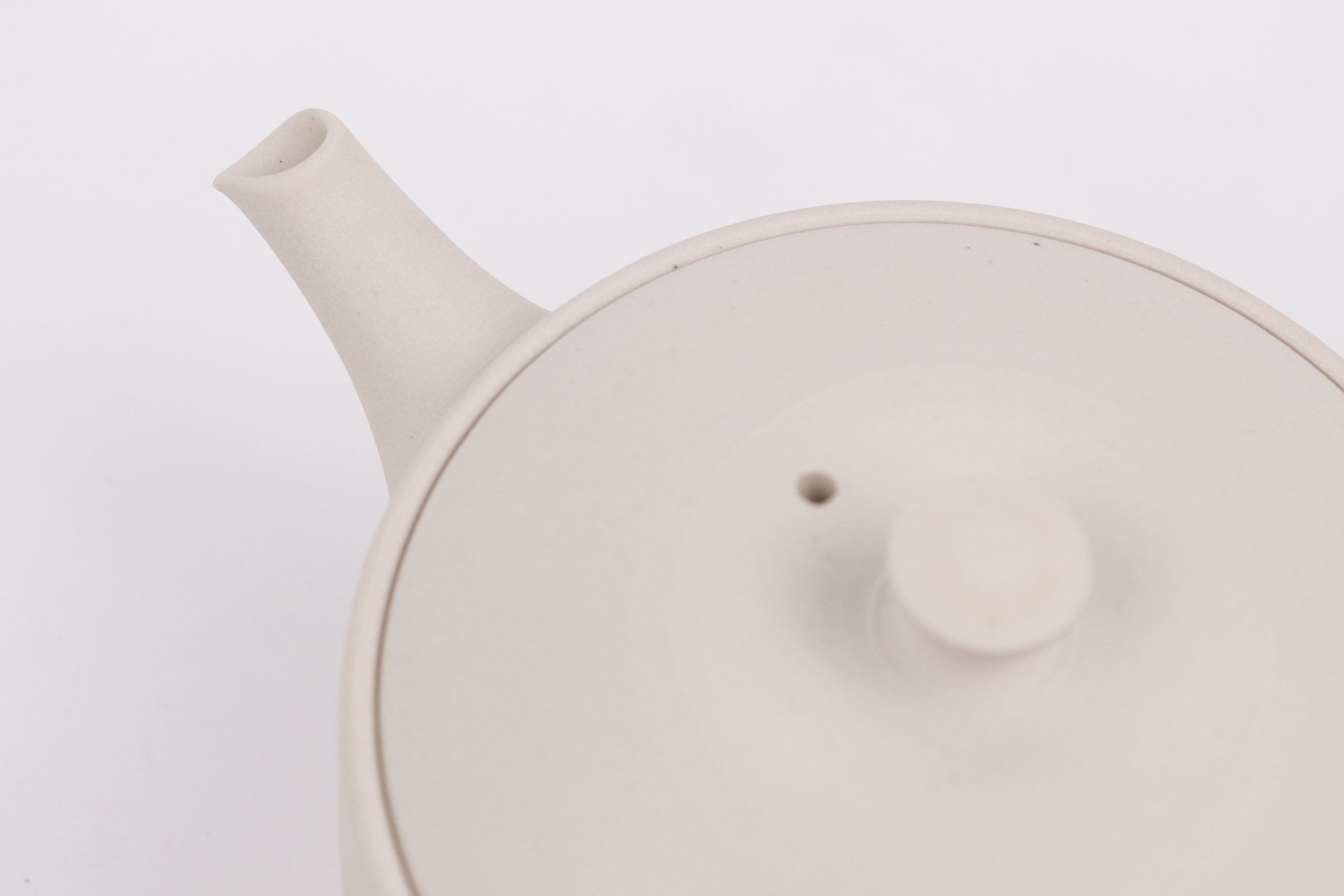 White Straight-Sided Kyusu – Tokuta Fujita