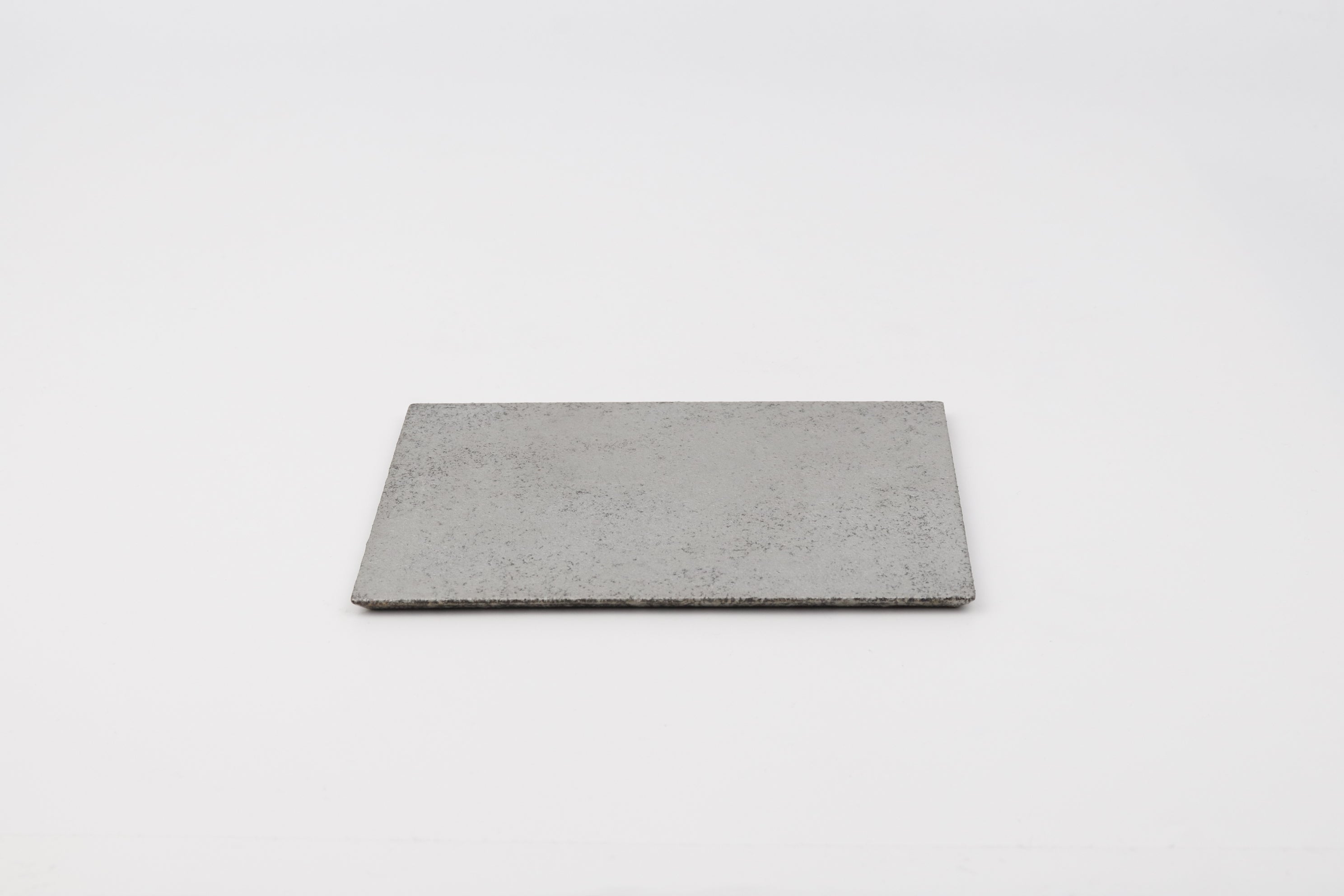 Ikkanbari Small Tray (Aluminum Makiji Finish) – Keiichiro Hayamizu