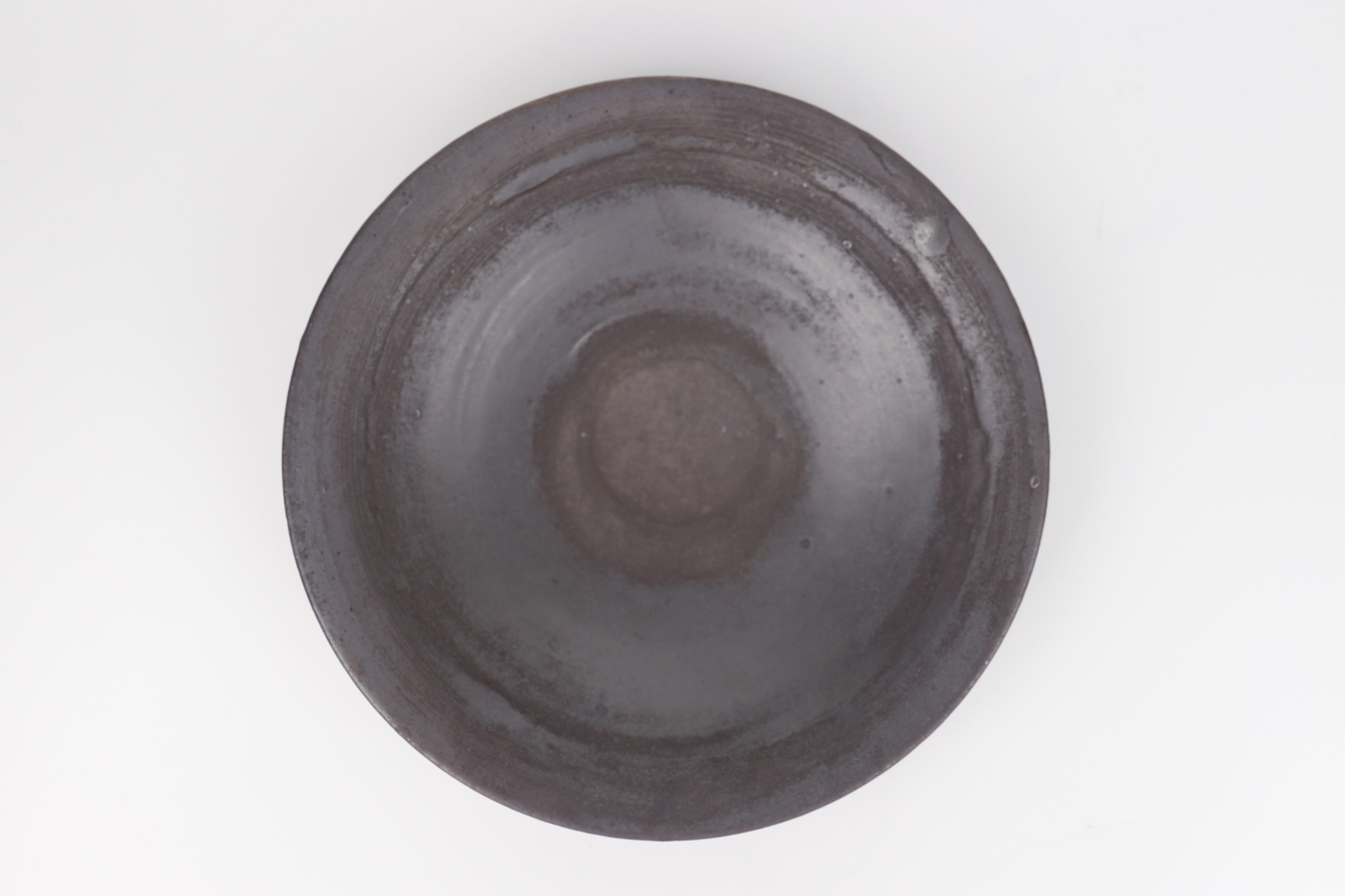 Black Hakeme Plate (18cm) – Atsushi Shimomura