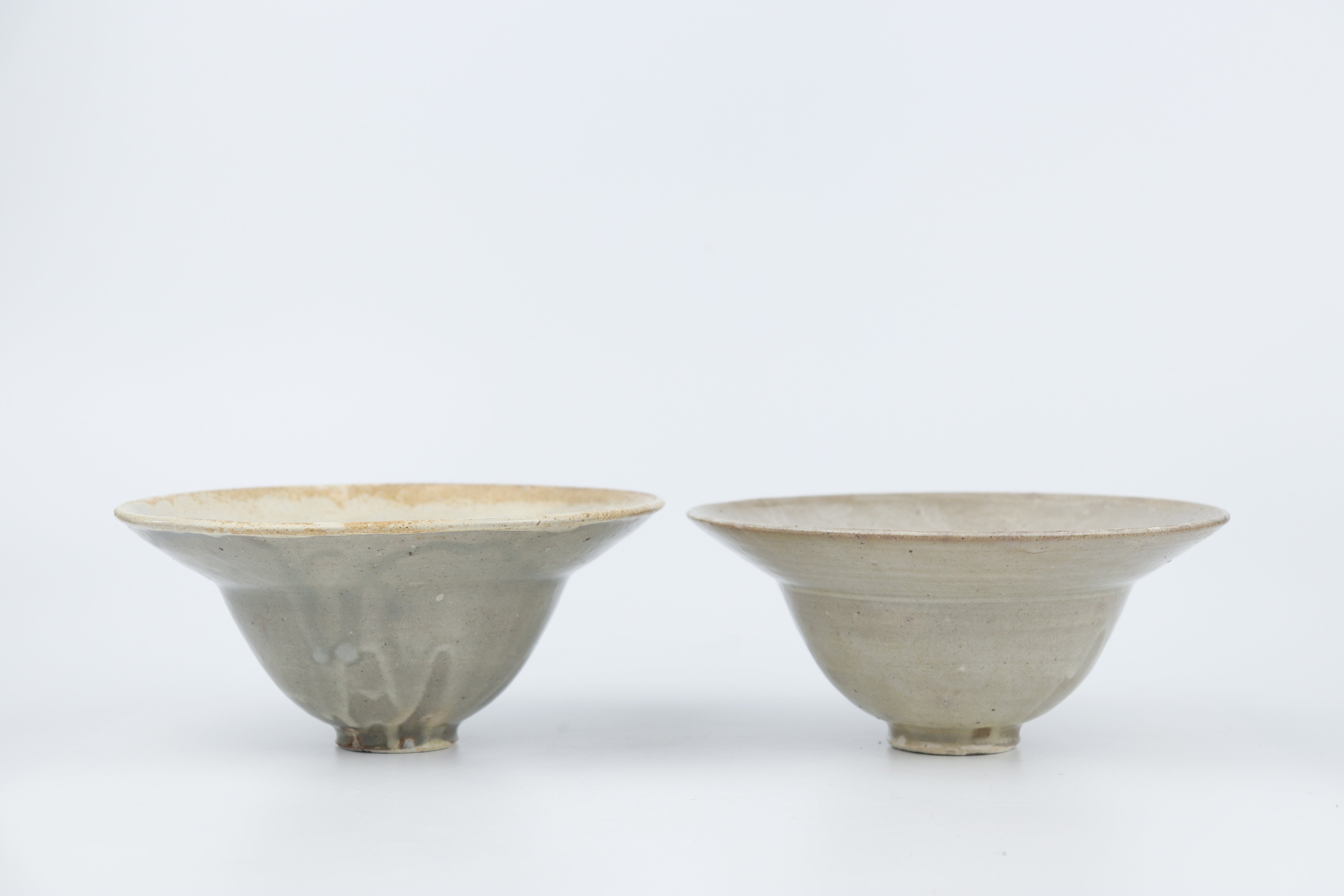 Rim Bowl (18cm, Ash Kohiki Glaze) – Yasuhiro Kotani