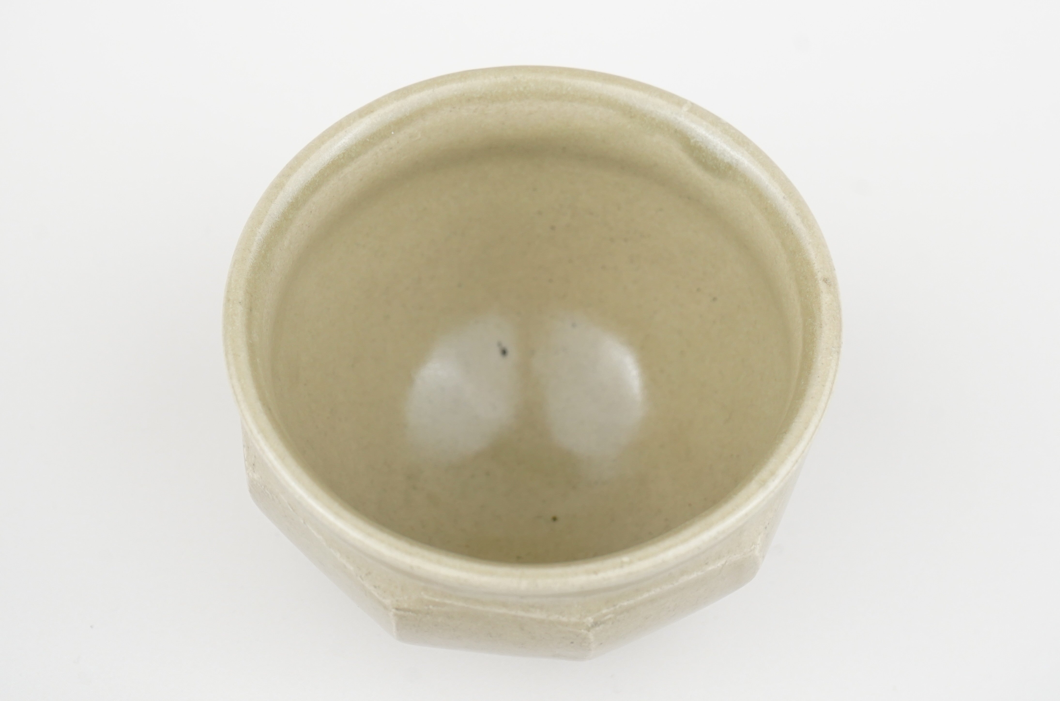 Teacup (Ash Kohiki Glaze, Yunomi) – Yasuhiro Kotani