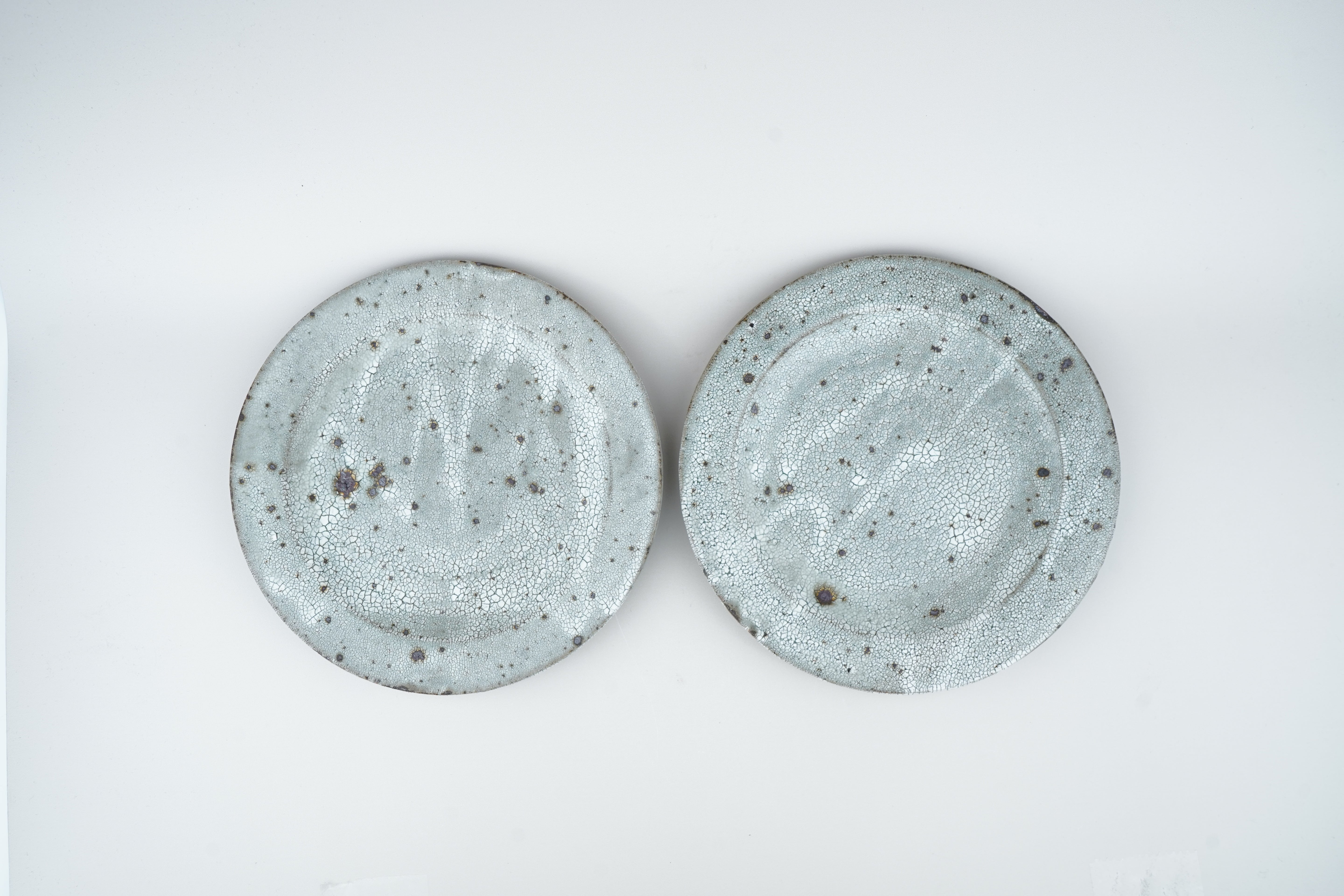 【加藤祥孝】6寸リム皿 (グレー粉引き)