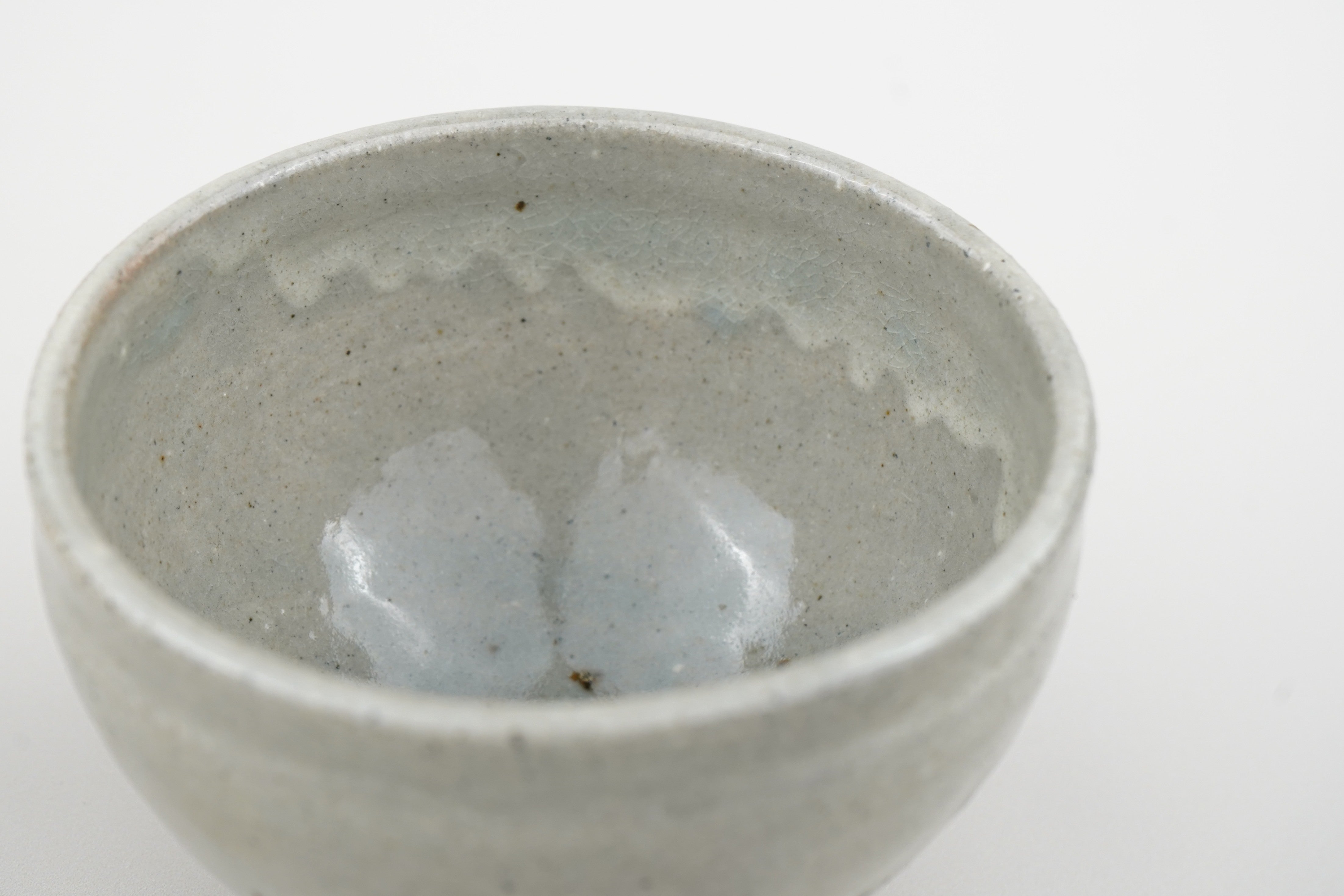 【小谷康弘】湯呑み(灰粉引)