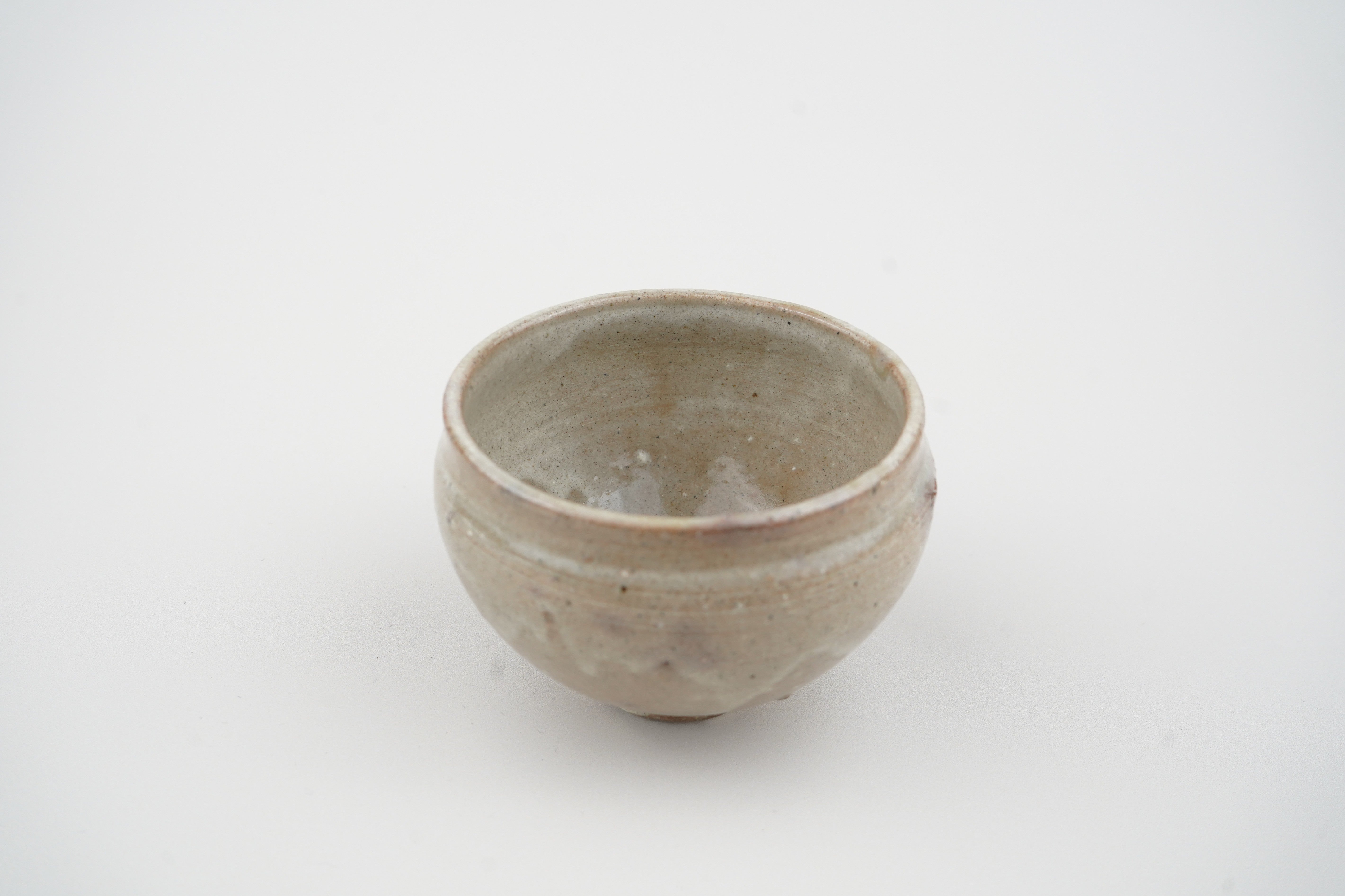 Teacup (Ash Kohiki Glaze, Yunomi) – Yasuhiro Kotani