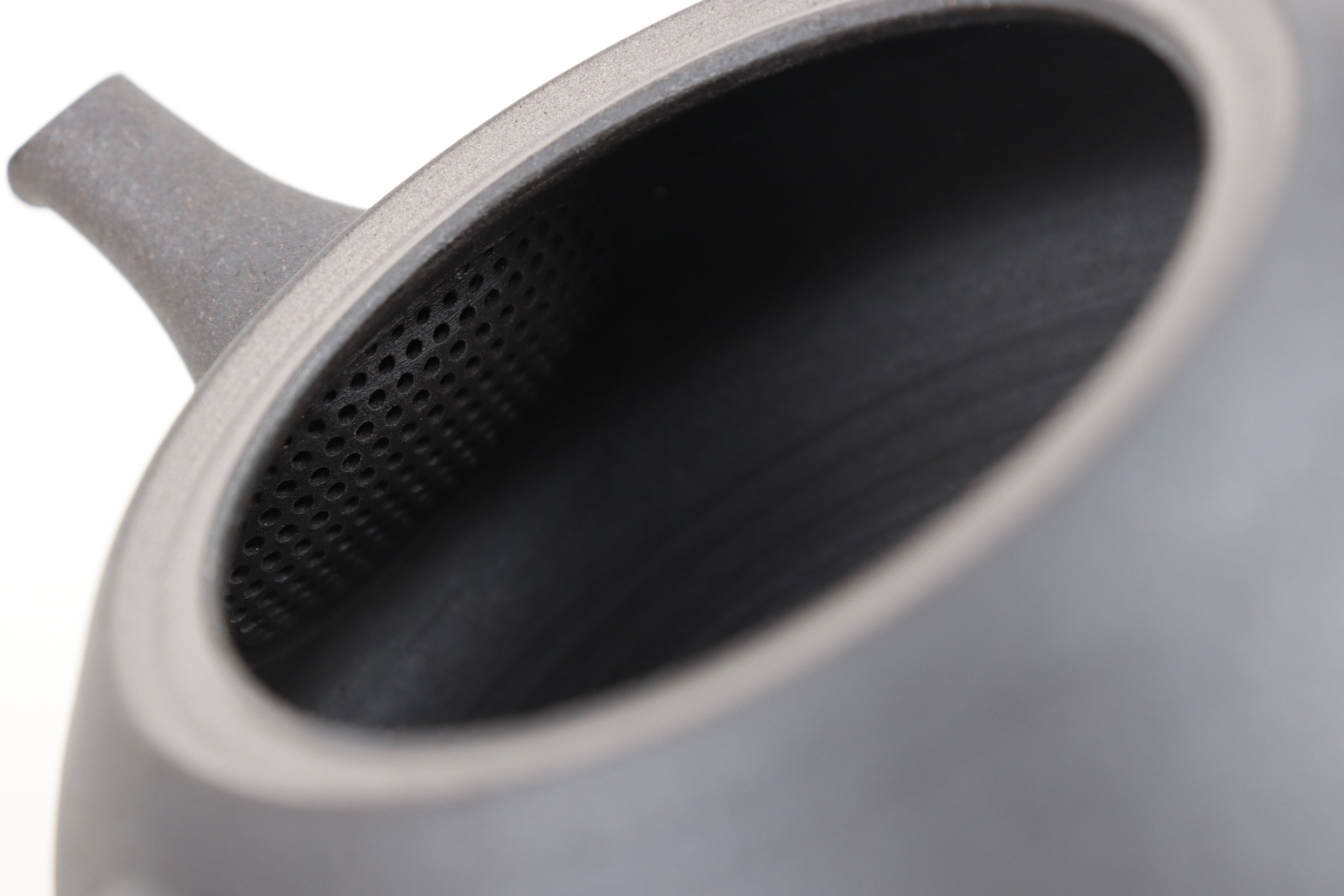 Black Flat Triangular Kyusu – Tokuta Fujita