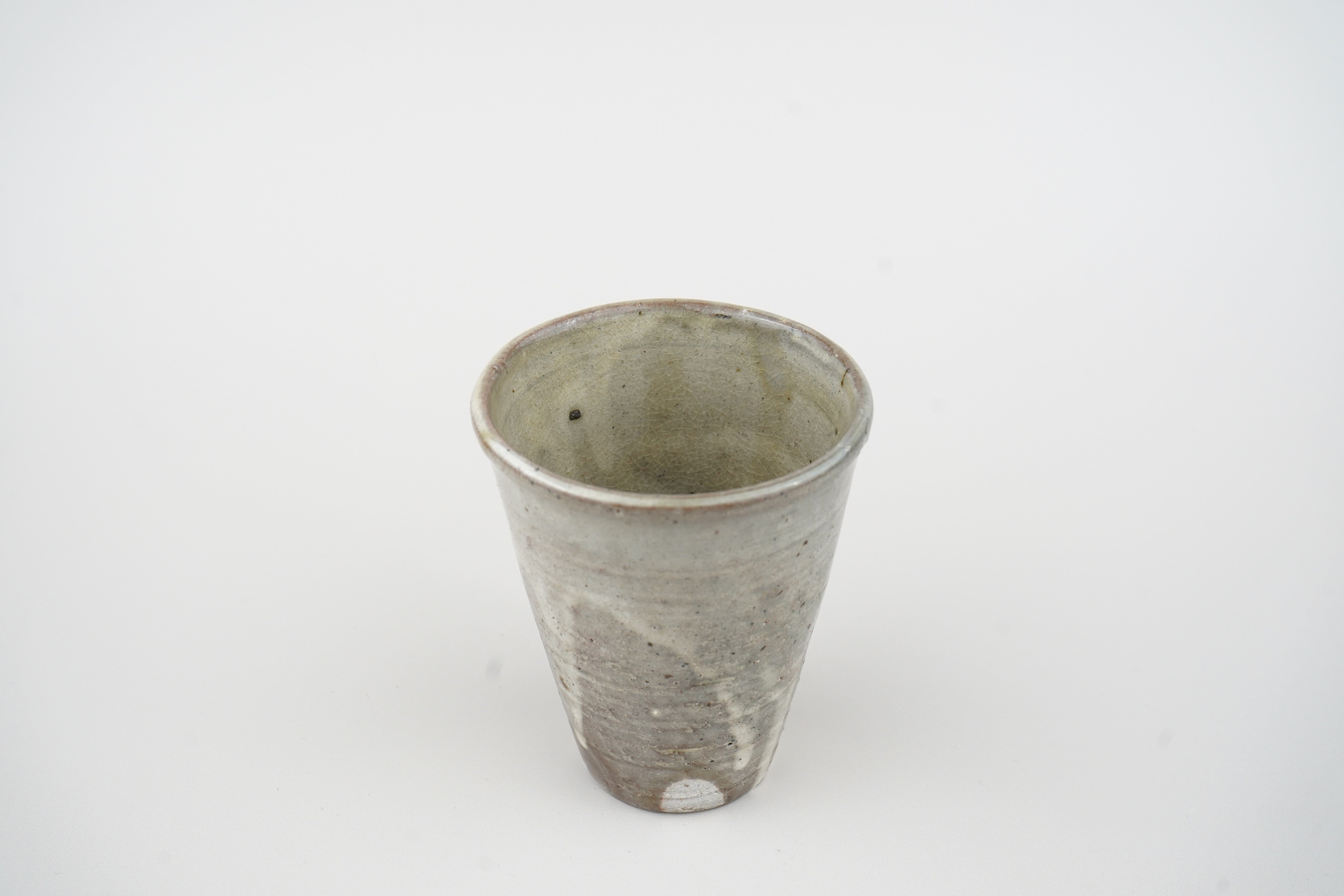 Teacup (Ash Kohiki Glaze, Yunomi) – Yasuhiro Kotani