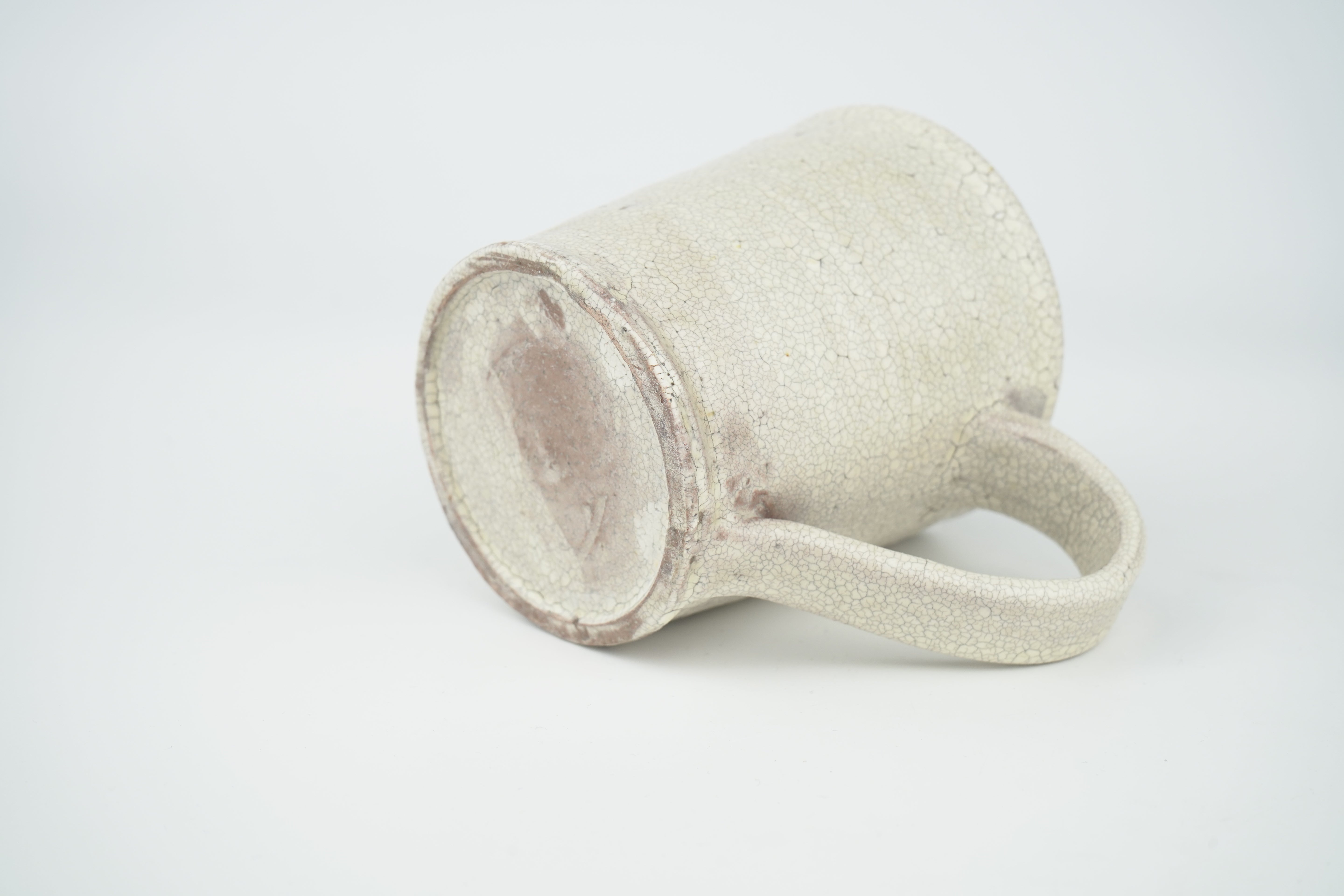 【尾形アツシ】マグカップ (白ヒビ手)