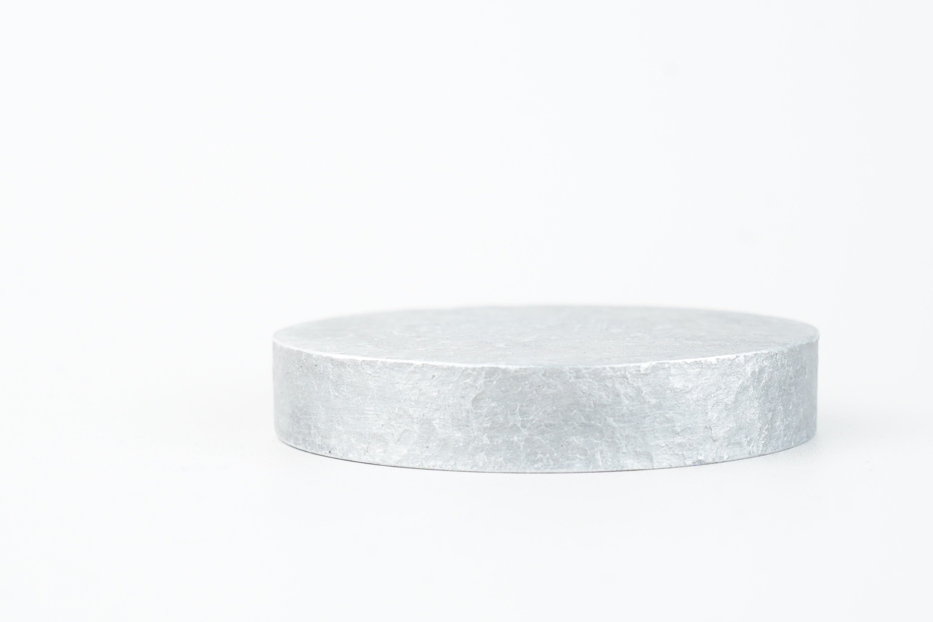 Solid Round Plate – Ryo Watanabe